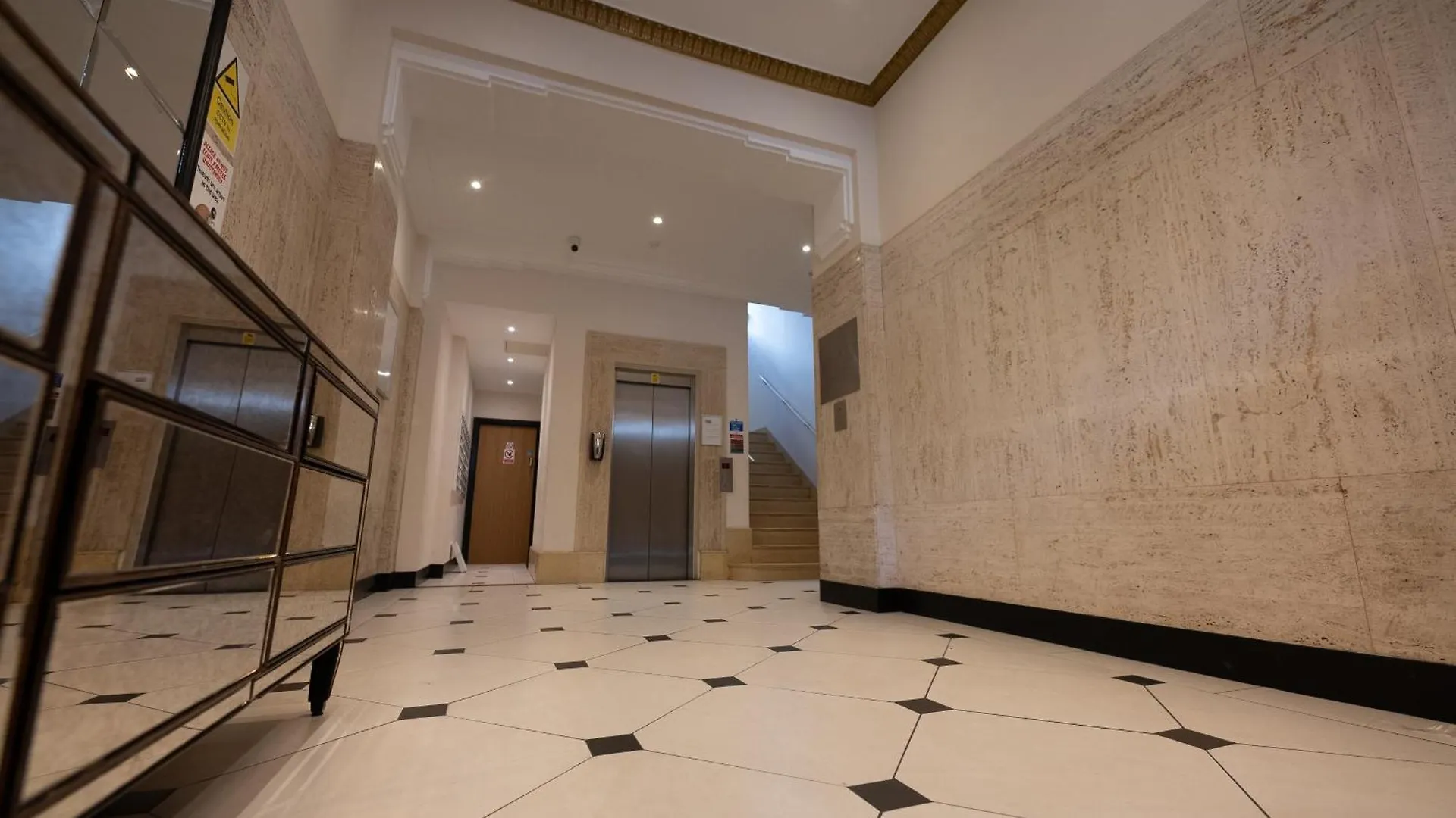 Spacious Apartment In The Heart Of Hove